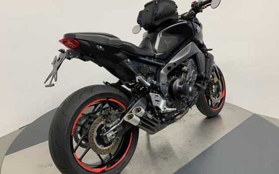 Gebrauchtmotorrad Yamaha MT-09 - Bild 3