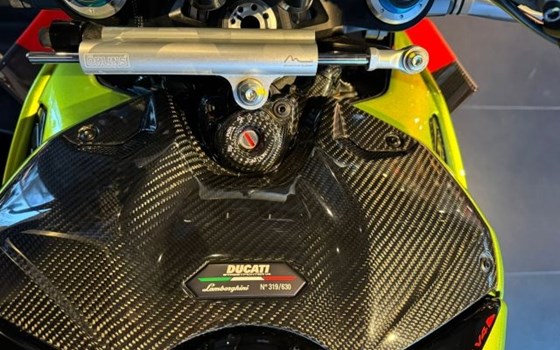 Gebrauchtmotorrad Ducati Streetfighter V4 Lamborghini - Bild 13