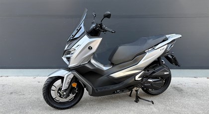 Neumotorrad Voge SR1 125i ABS