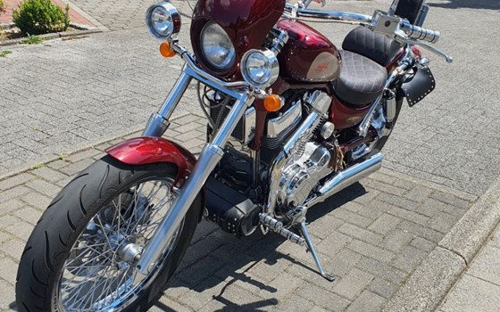 Gebrauchtmotorrad Suzuki Intruder VS 1400 - Bild 3