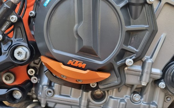 Gebrauchtmotorrad KTM 890 Duke R - Bild 8