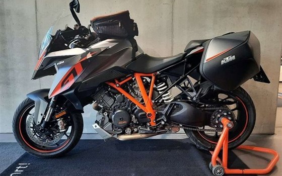 Gebrauchtmotorrad KTM 1290 Super Duke GT - Bild 3