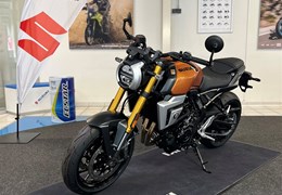 Neumotorrad Suzuki GSX-8T
