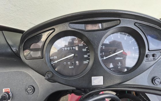 Gebrauchtmotorrad Honda NT 650V Deauville - Bild 8