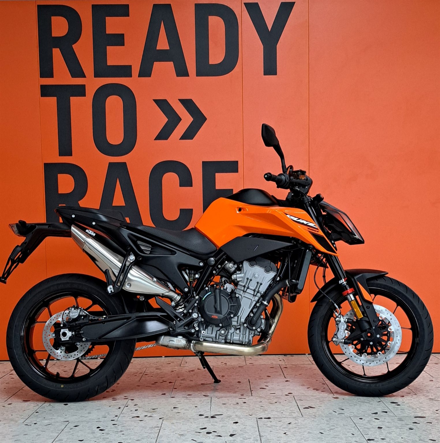 KTM 790 Duke L inkl.4 Jahre Garantie + Techpack