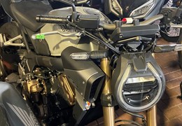 Neumotorrad Honda CB650R E-Clutch