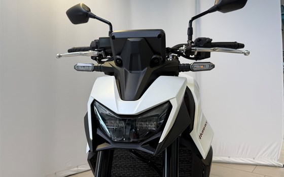 Gebrauchtmotorrad Honda CB750 Hornet - Bild 12