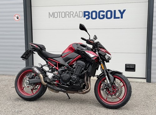 GEBRAUCHTFAHRZEUG Kawasaki Z900