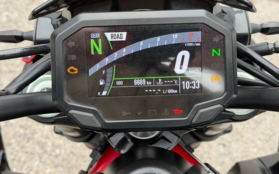 Gebrauchtmotorrad Kawasaki Z900 - Bild 12