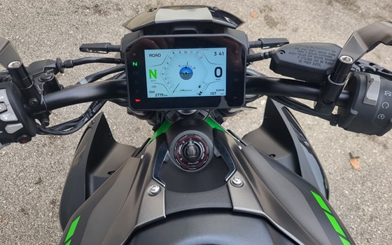 Gebrauchtmotorrad Kawasaki Z900 - Bild 4