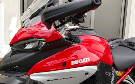 Gebrauchtmotorrad Ducati Multistrada V4 S - Bild 2