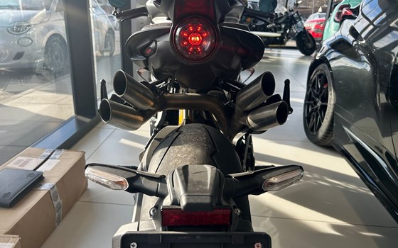 Gebrauchtmotorrad MV Agusta Rush 1000 - Bild 8