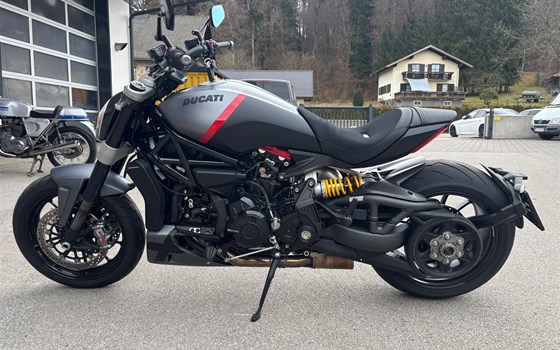 Gebrauchtmotorrad Ducati XDiavel Black Star - Bild 2