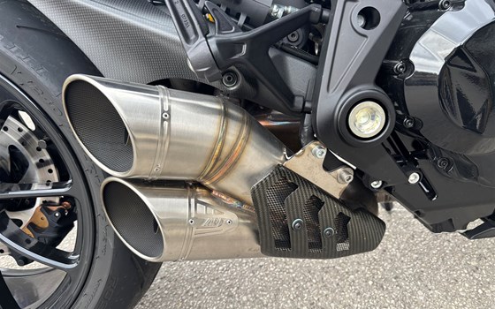 Gebrauchtmotorrad Ducati XDiavel Black Star - Bild 4