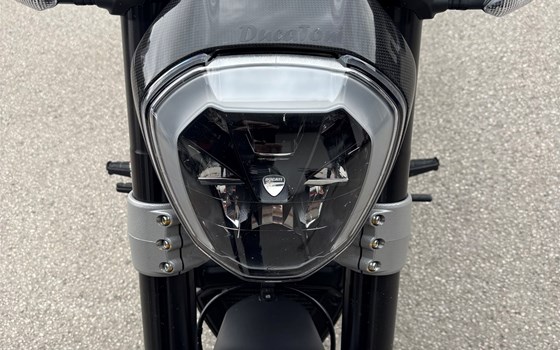 Gebrauchtmotorrad Ducati XDiavel Black Star - Bild 5