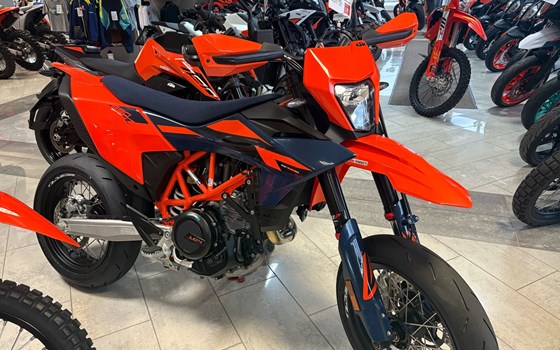 Neufahrzeug KTM 690 SMC R - Bild 3
