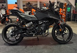 Neumotorrad KTM 125 Duke