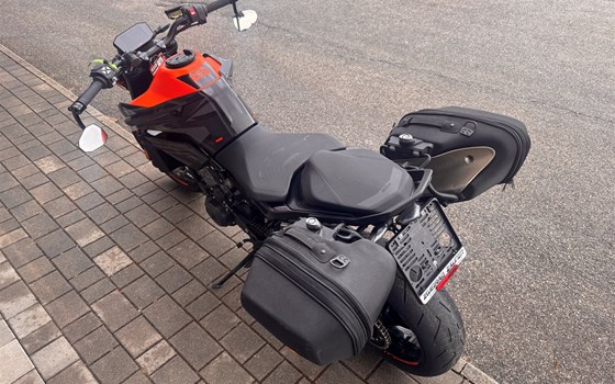 Gebrauchtmotorrad KTM 890 Duke - Bild 4