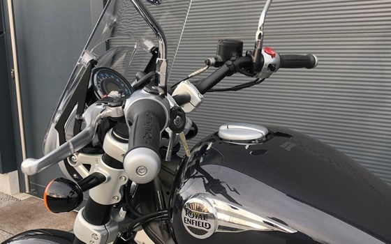 Neufahrzeug Royal Enfield Super Meteor 650 - Bild 11