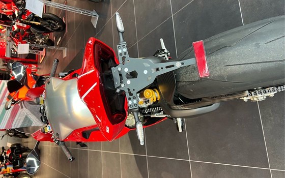 Gebrauchtmotorrad Ducati Panigale V4 R - Bild 10