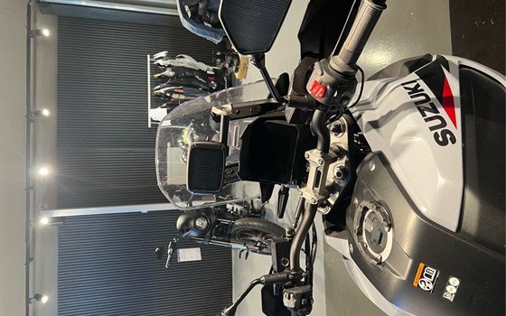 Gebrauchtmotorrad Suzuki V-Strom 1000 Traveller - Bild 4