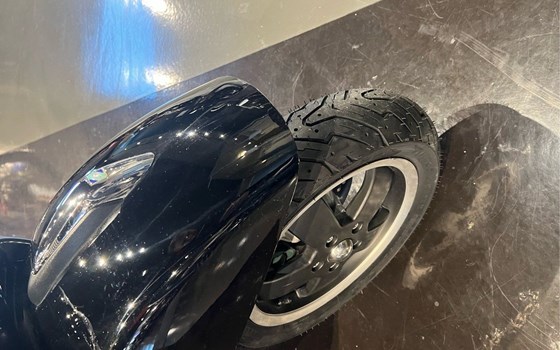 Gebrauchtmotorrad Vespa GTS 125 - Bild 7