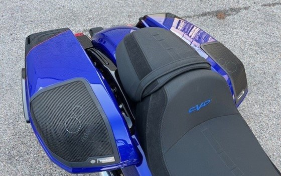 Gebrauchtmotorrad Harley-Davidson CVO Road Glide FLTRXSE - Bild 17