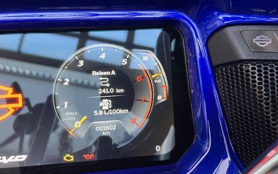 Gebrauchtmotorrad Harley-Davidson CVO Road Glide FLTRXSE - Bild 19