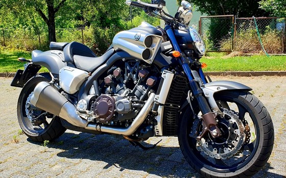 Gebrauchtmotorrad Yamaha V-MAX - Bild 1