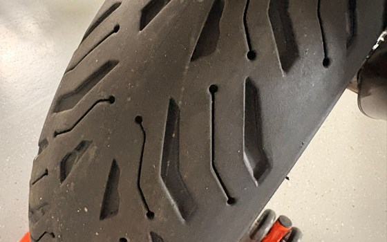 Gebrauchtmotorrad KTM 1290 Super Duke R - Bild 8