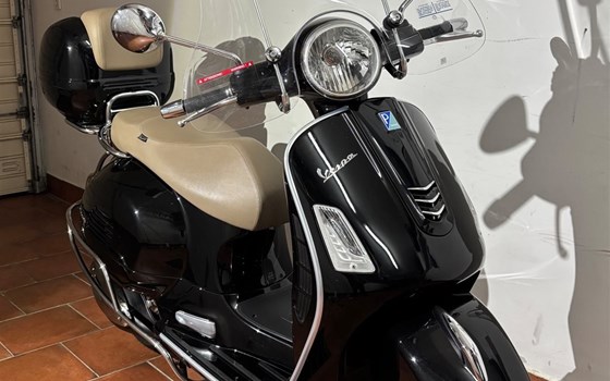 Gebrauchtmotorrad Vespa GTS 250 i.e. - Bild 4