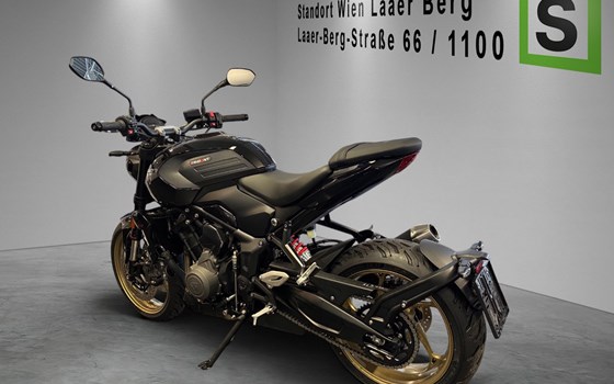 Gebrauchtmotorrad Triumph Trident 800 - Bild 4