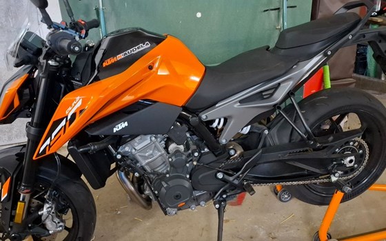 Gebrauchtmotorrad KTM 790 Duke L - Bild 1