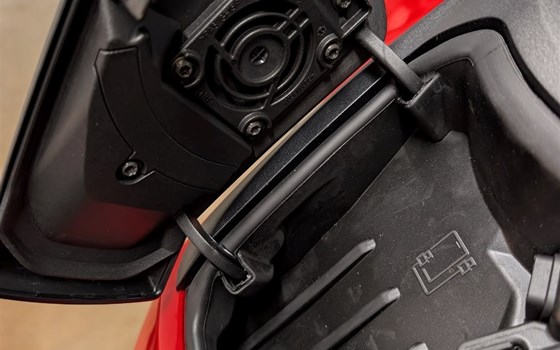 Motorrad Occasion Ducati Multistrada V4 S - Bild 8