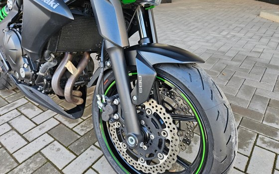 Gebrauchtmotorrad Kawasaki ER-6n - Bild 23