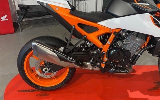 Neufahrzeug KTM 990 Duke R - Bild 5