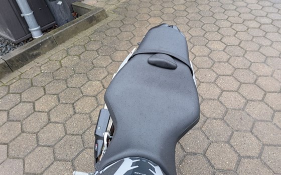 Gebrauchtmotorrad Yamaha MT-10 - Bild 13