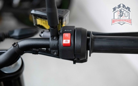 Gebrauchtmotorrad KTM 790 Duke - Bild 7