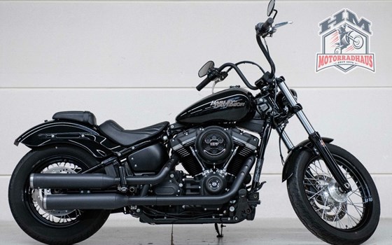 Gebrauchtmotorrad Harley-Davidson Softail Street Bob FXBB - Bild 1