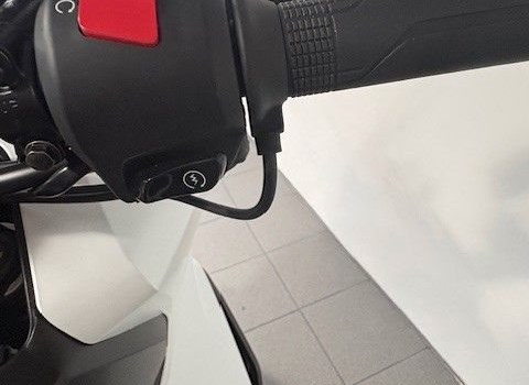 Gebrauchtmotorrad Honda ADV350 - Bild 11