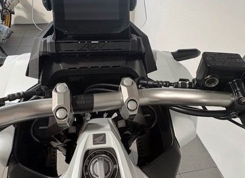 Gebrauchtmotorrad Honda ADV350 - Bild 8