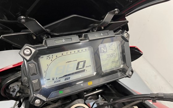 Gebrauchtmotorrad Yamaha Tracer 900 - Bild 9