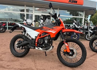 GEBRAUCHTFAHRZEUG KTM 125 Enduro R