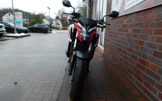 Gebrauchtmotorrad Honda CB650F - Bild 3