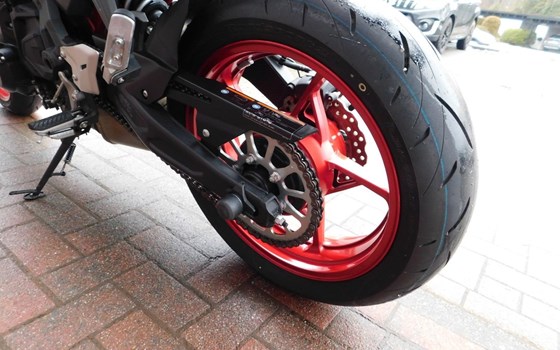 Gebrauchtmotorrad Kawasaki Z650 - Bild 8