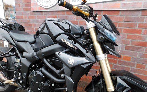 Gebrauchtmotorrad Suzuki GSR 750 - Bild 16