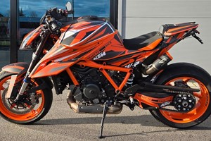 Angebot KTM 1290 Super Duke R EVO