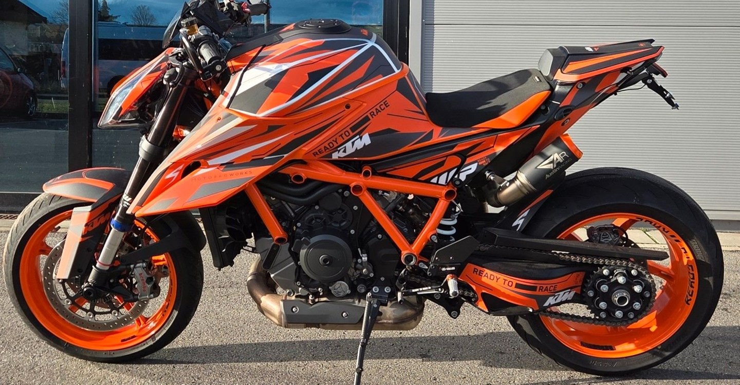 Angebot KTM 1290 Super Duke R EVO