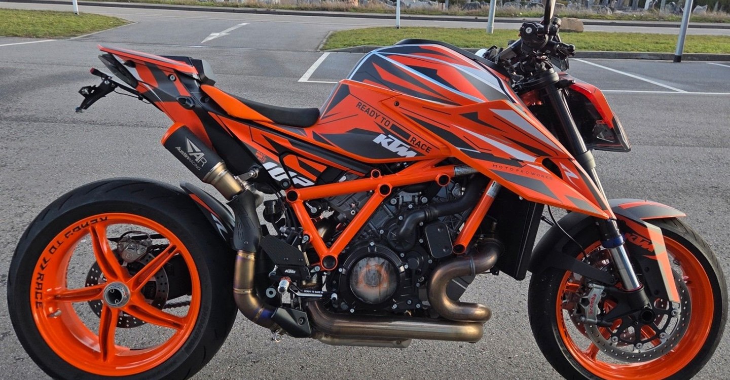 Angebot KTM 1290 Super Duke R EVO