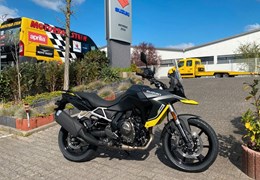 Neumotorrad Suzuki V-Strom 800